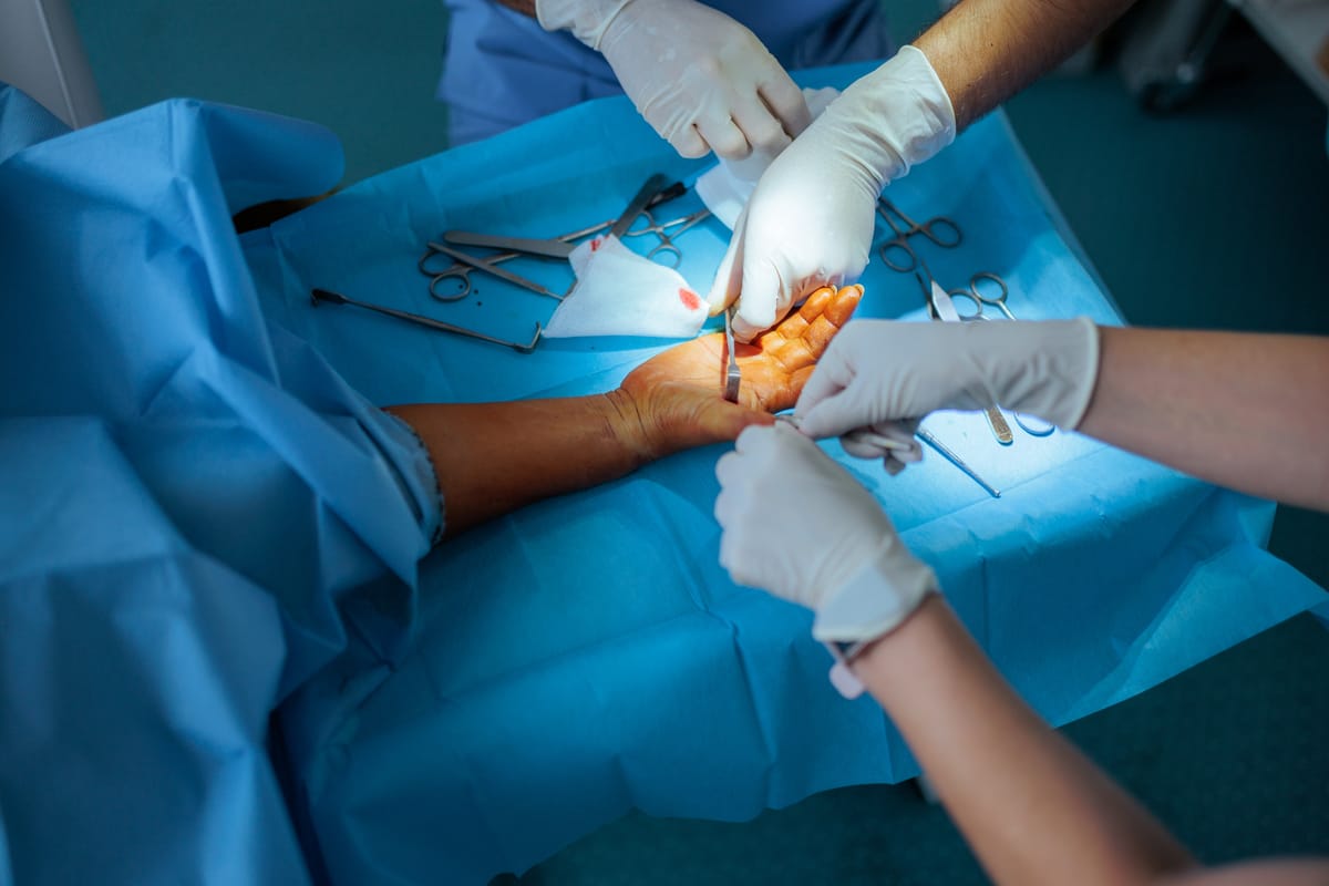 Cirurgia da Mão e Microcirurgia